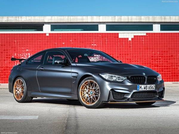 BMW M4 GTS 2016  трековая модификация заряженной «четвёрки» - фото