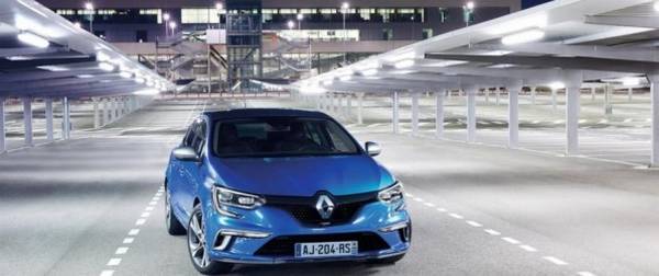 Компания Renault продемонстрировала официальные снимки нового поколения Meg ... - фото
