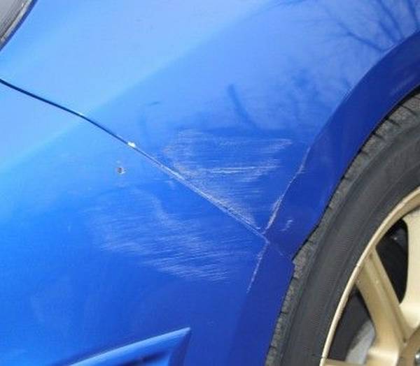 Можно ли покрасить отдельно крыло автомобиля и сколько это стоит? с фото